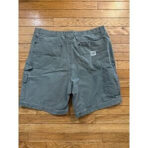 Men’s Size 38 Green Columbia Shorts
100% cotton 
Great condition